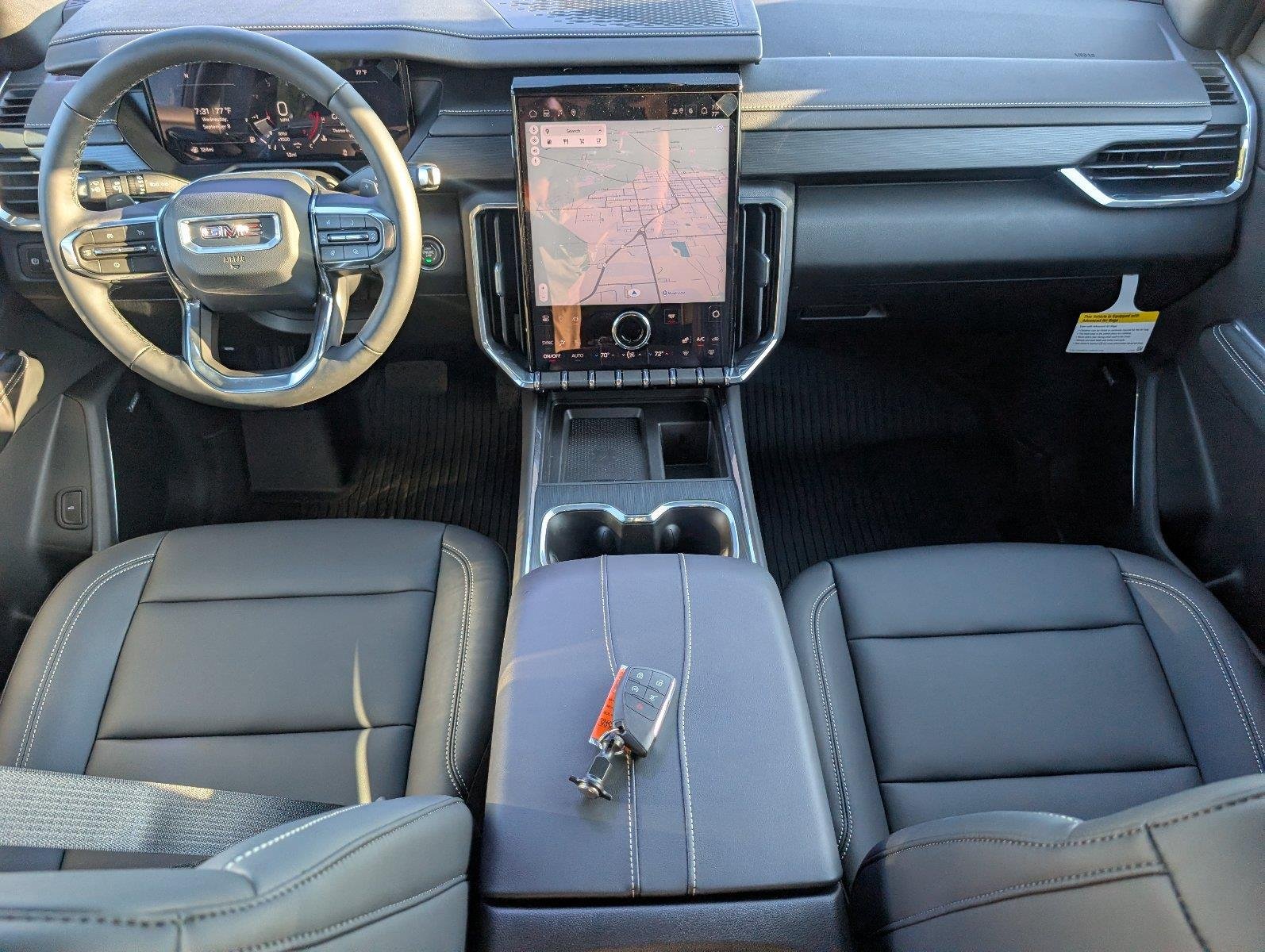 New 2027 Summit White GMC Elevation image 32
