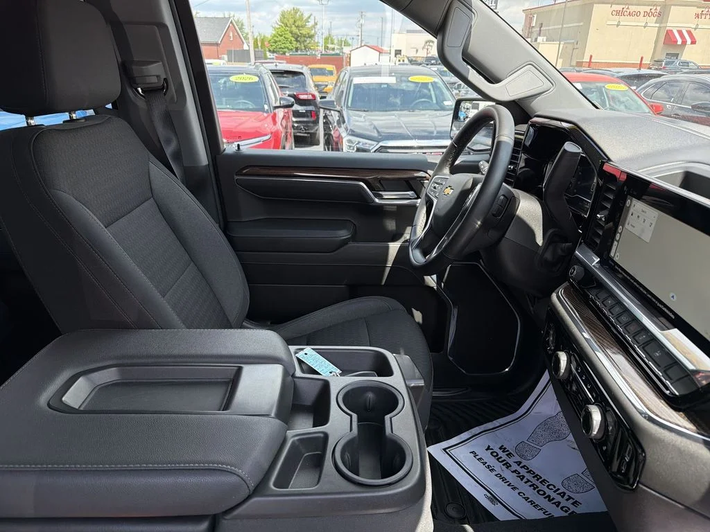 Used 2023 Black Chevrolet LT image 15