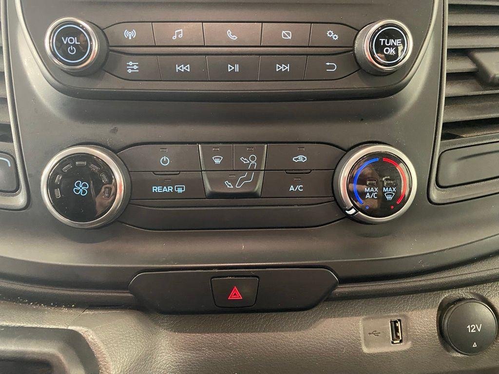 Used 2025 Oxford White Ford Base image 19