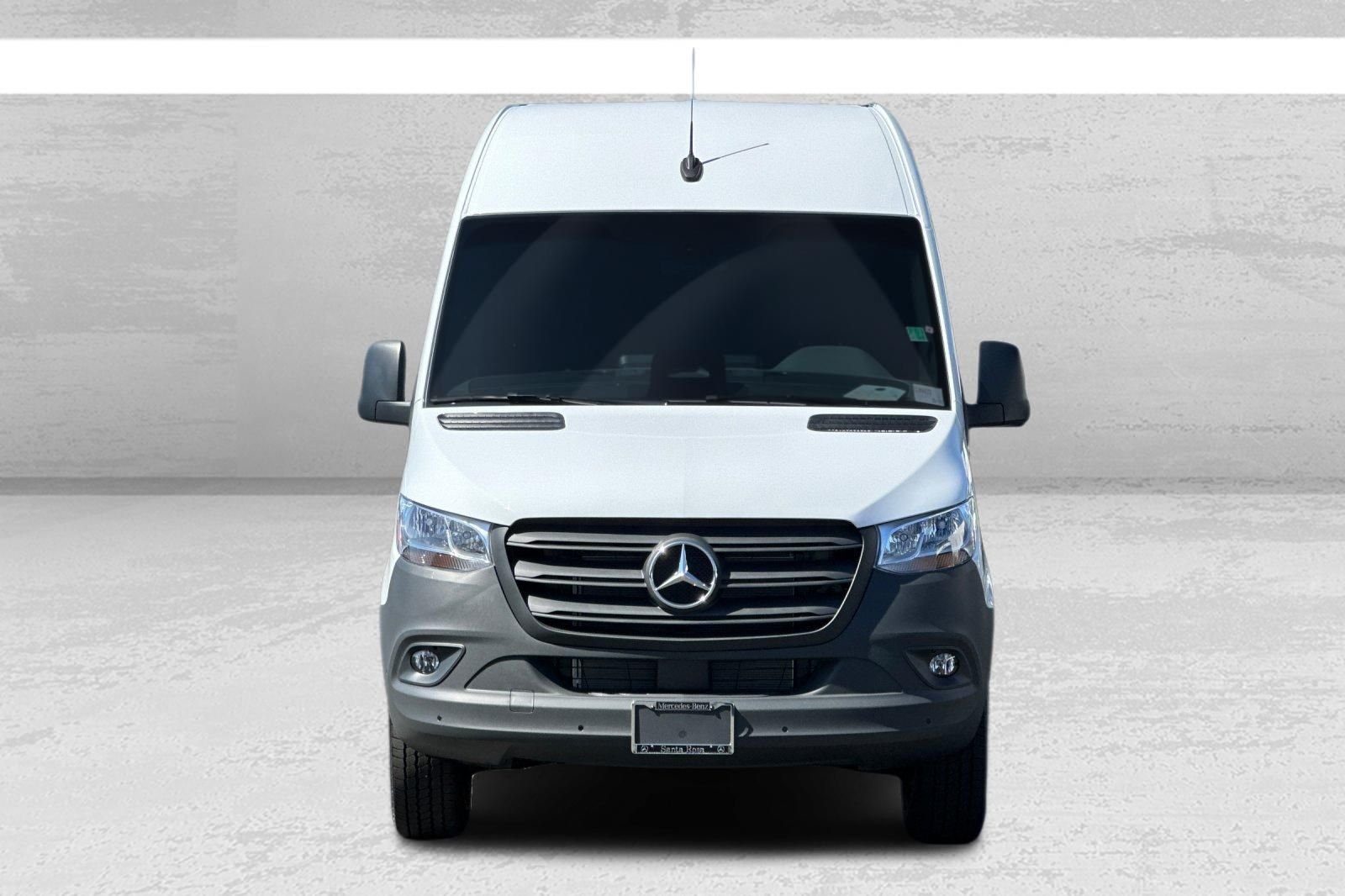 New 2026 White Mercedes-Benz Cargo 170 WB image 9
