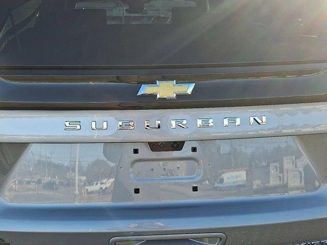 2026 Chevrolet Suburban Premier - Photo 12