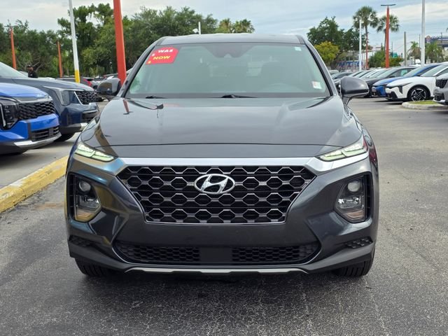 Used 2020 Gray Hyundai SE image 3