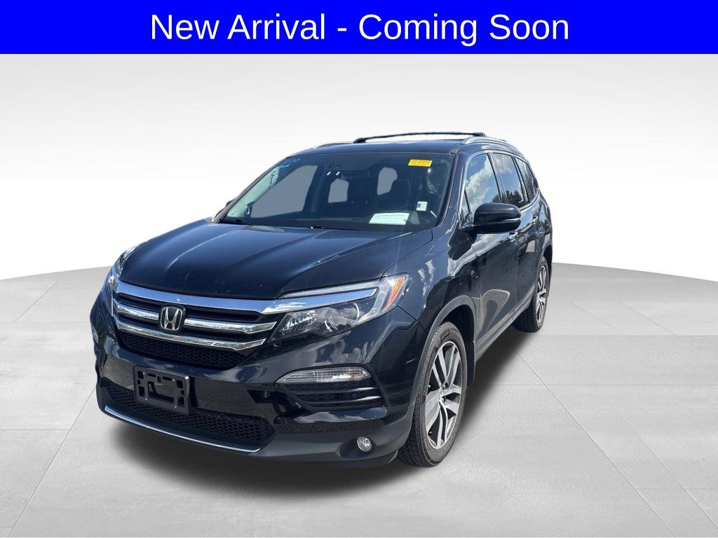 Used 2017 Black Honda Elite image 2
