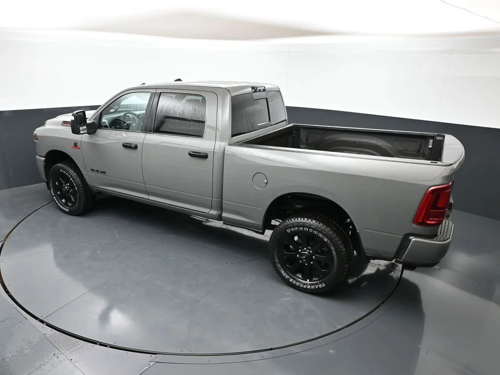 New 2026 Ceramic Gray Clear-Coat Exterior Paint RAM Big Horn image 42