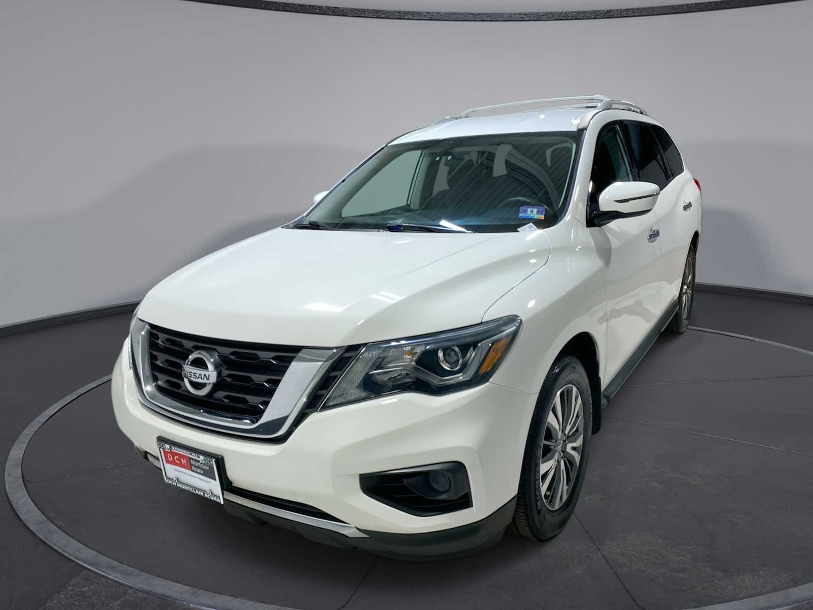 2019 Nissan Pathfinder S 4WD's photo