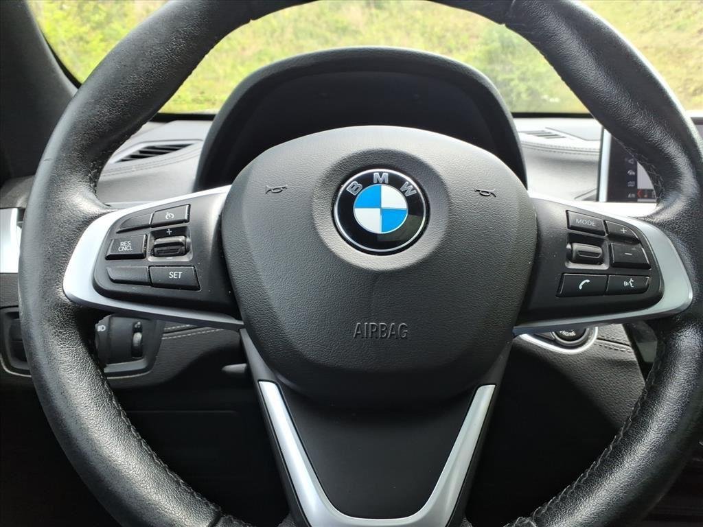 Used 2021 Cashmere Silver Metallic BMW xDrive28i image 15