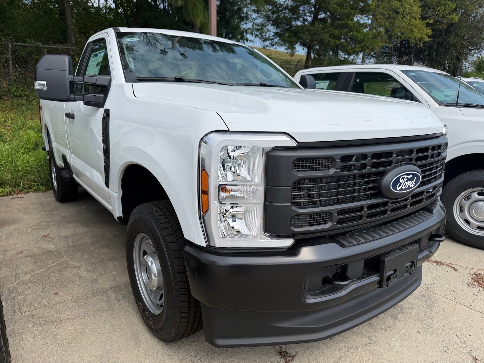 New 2027 Oxford White Ford F-250® XL image 3