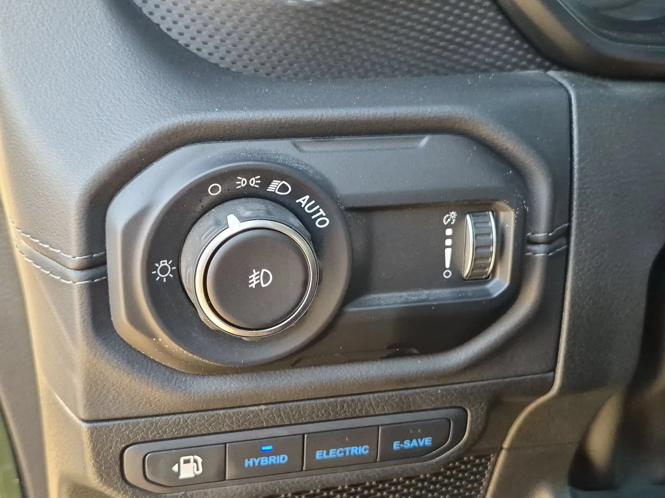 Used 2024 Green Jeep Rubicon X 4xe image 22