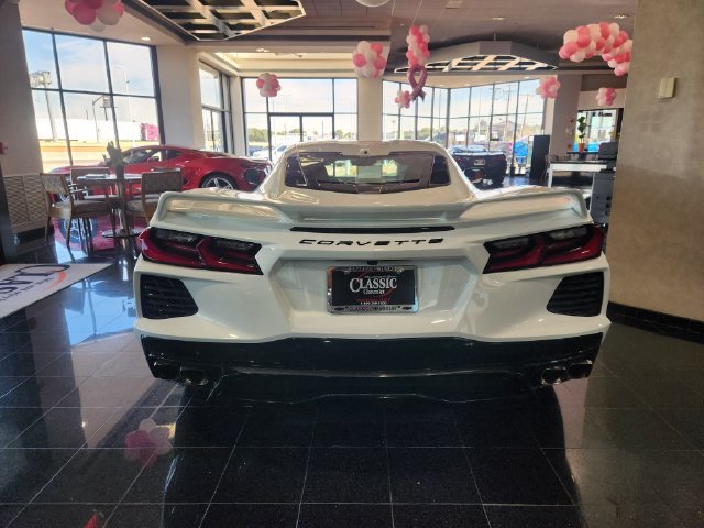 Used 2020 ARCTIC WHITE Chevrolet 2LT image 12