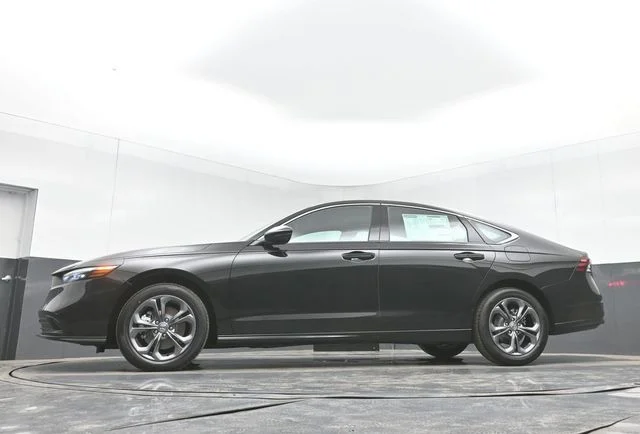 New 2026 Crystal Black Pearl Honda EX-L Hybrid image 42