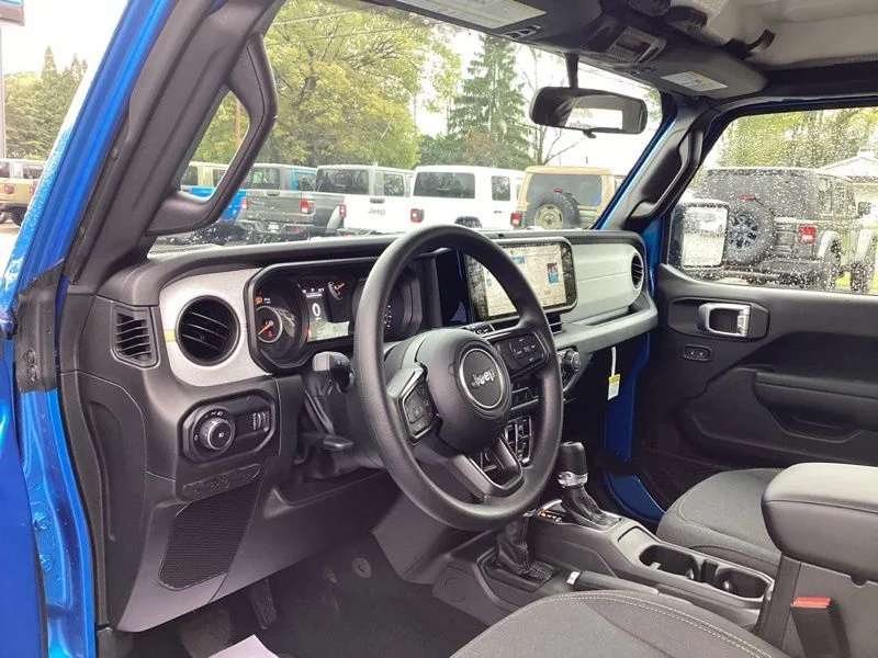 New 2026 Hydro Blue Pearl-Coat Exterior Paint Jeep Sport image 24