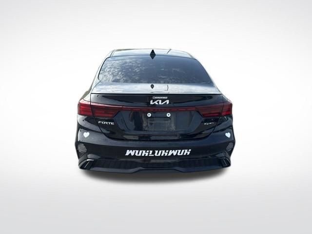 Used 2023 Black Kia GT-Line image 4