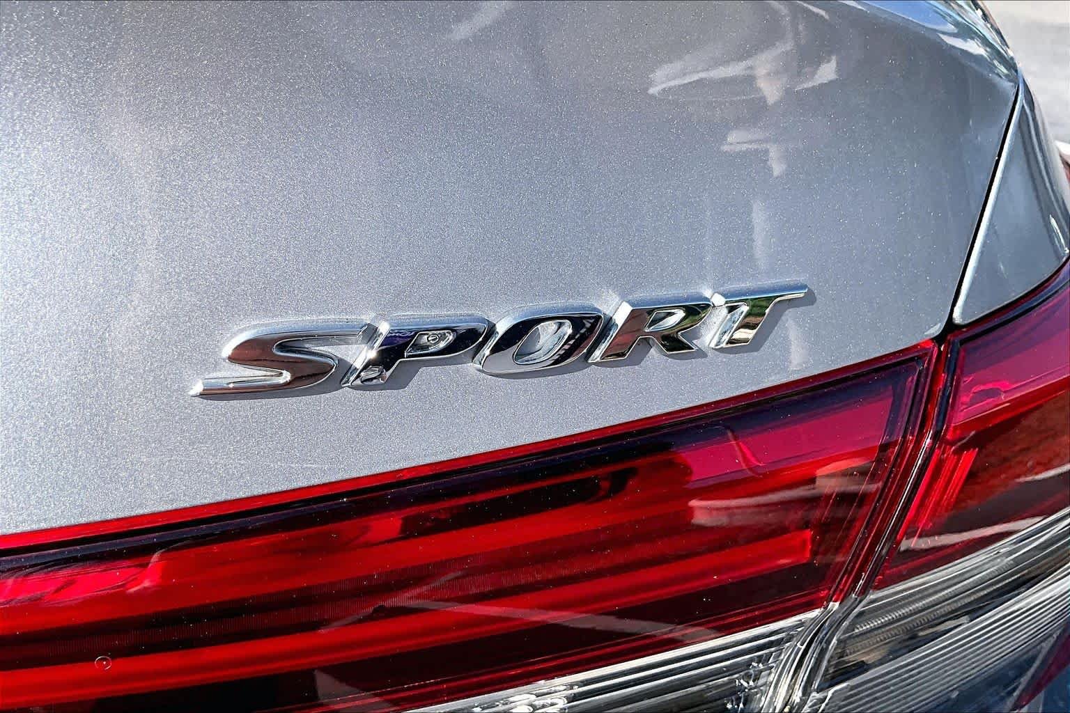 Certified Used 2023 Lunar Silver Metallic Honda Sport image 10