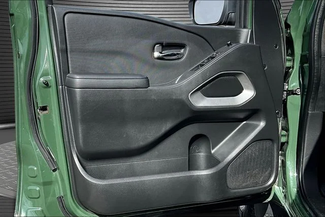 Used 2024 Green Nissan SV image 20