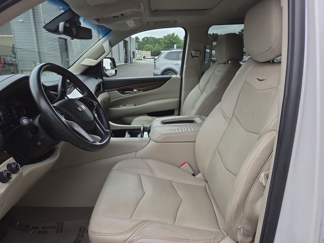 Used 2018 Crystal White Cadillac Premium image 37
