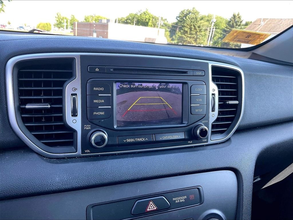 Used 2019 Red Kia LX image 19