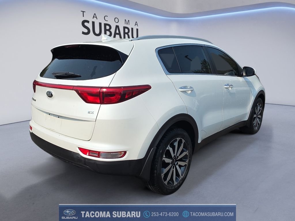Used 2017 White Kia EX image 5
