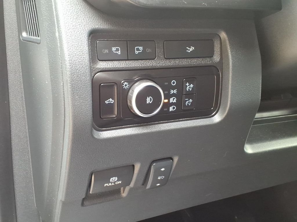 Certified Used 2023 White Metallic Ford Lariat image 25