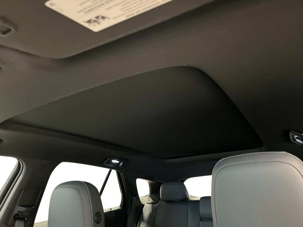 New 2026 Mercury Silver Metallic Honda Touring image 22