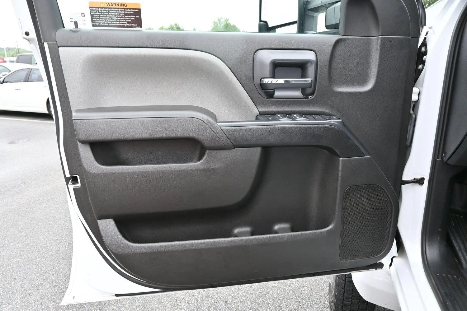 Used 2024 Summit White Chevrolet Work Truck image 17