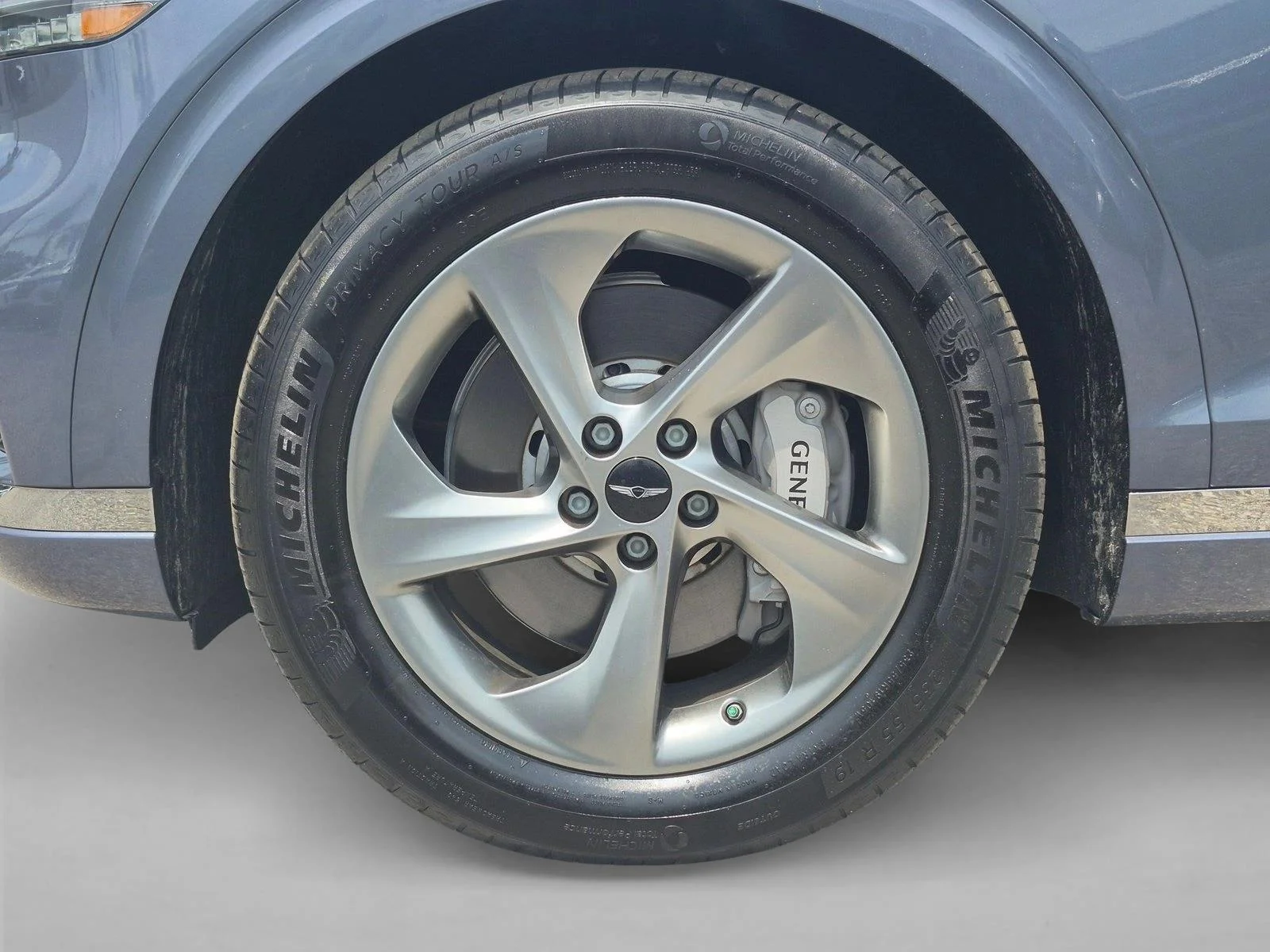 2026 GENESIS GV70 Standard - Photo 23