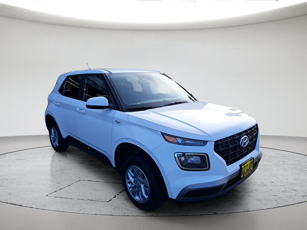 New 2026 White Hyundai SE image 1