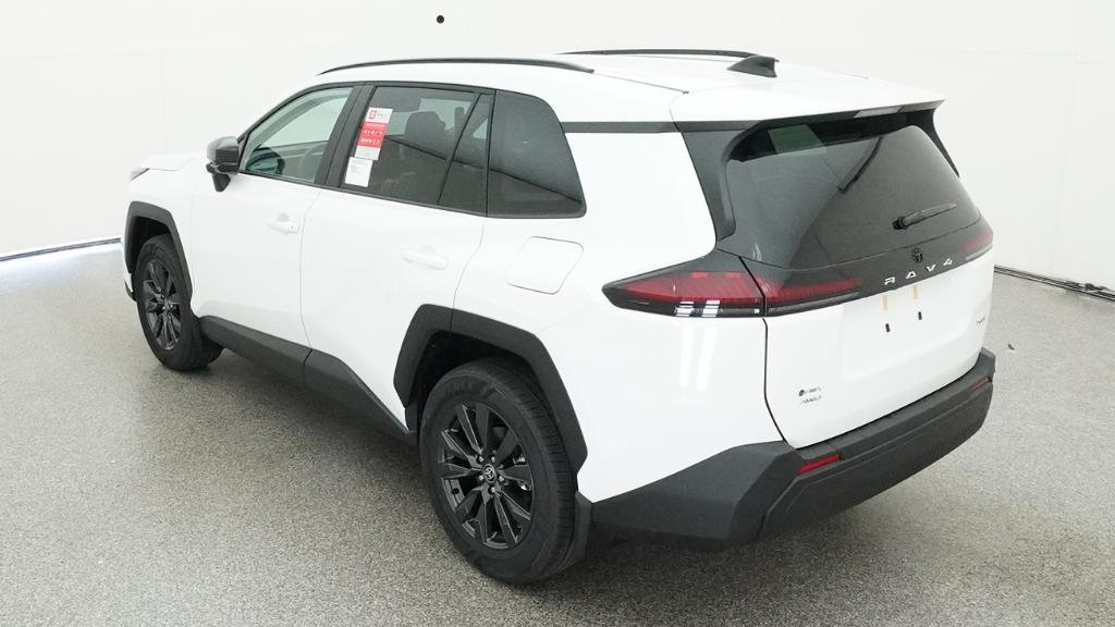 New 2026 Ice Cap Toyota XLE Premium image 20