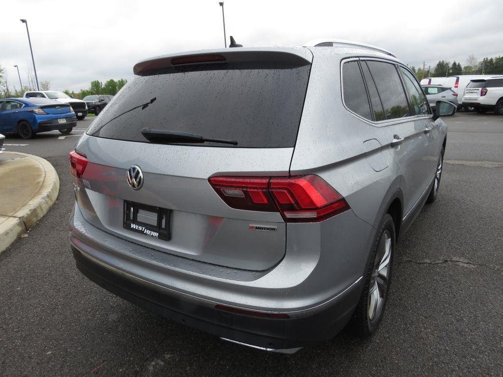Used 2020 Silver Metallic Volkswagen 2.0T SEL image 8