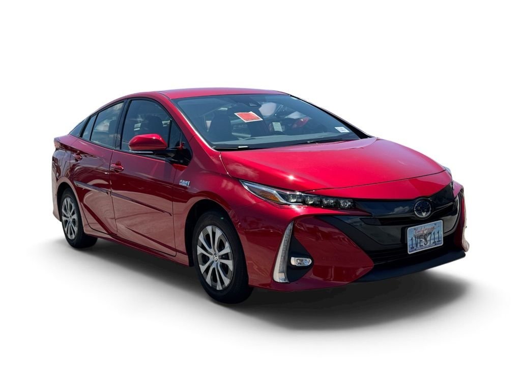 Used 2020 Red Toyota  image 15