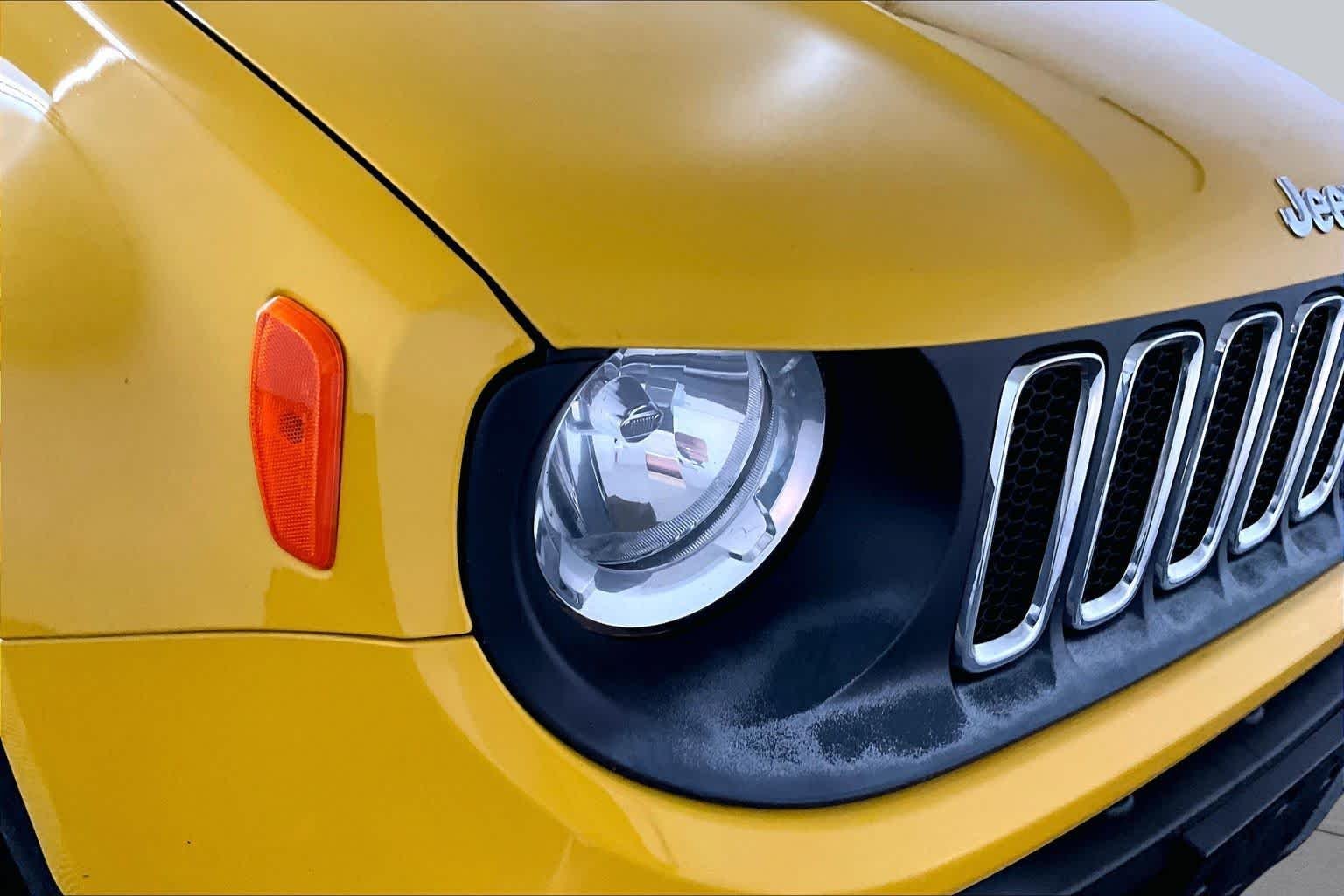 Used 2017 Solar Yellow Jeep Sport image 25