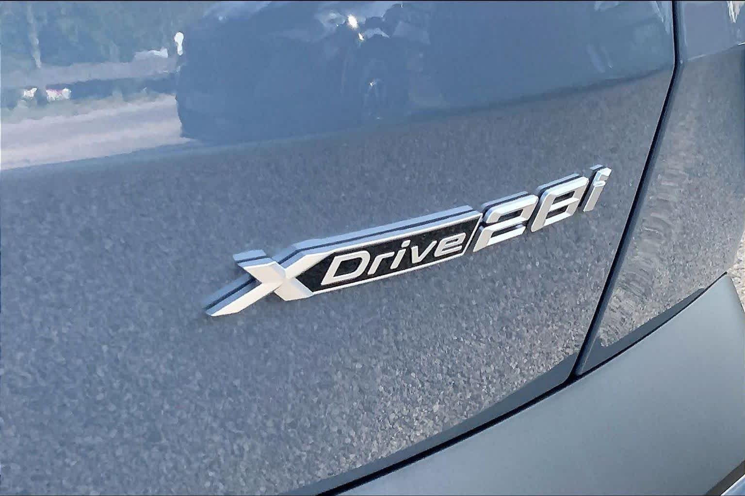 New 2027 Storm Bay Metallic BMW xDrive28i image 15