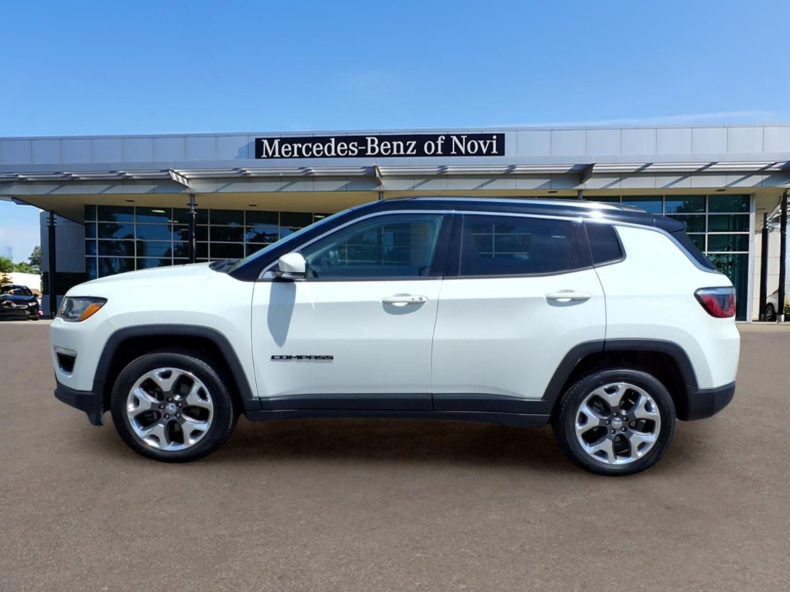 Used 2019 Jeep Compass Limited with VIN 3C4NJDCB6KT812433 for sale in Novi, MI