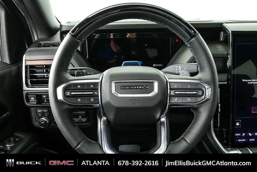 2026 GMC Yukon XL Denali - Photo 10