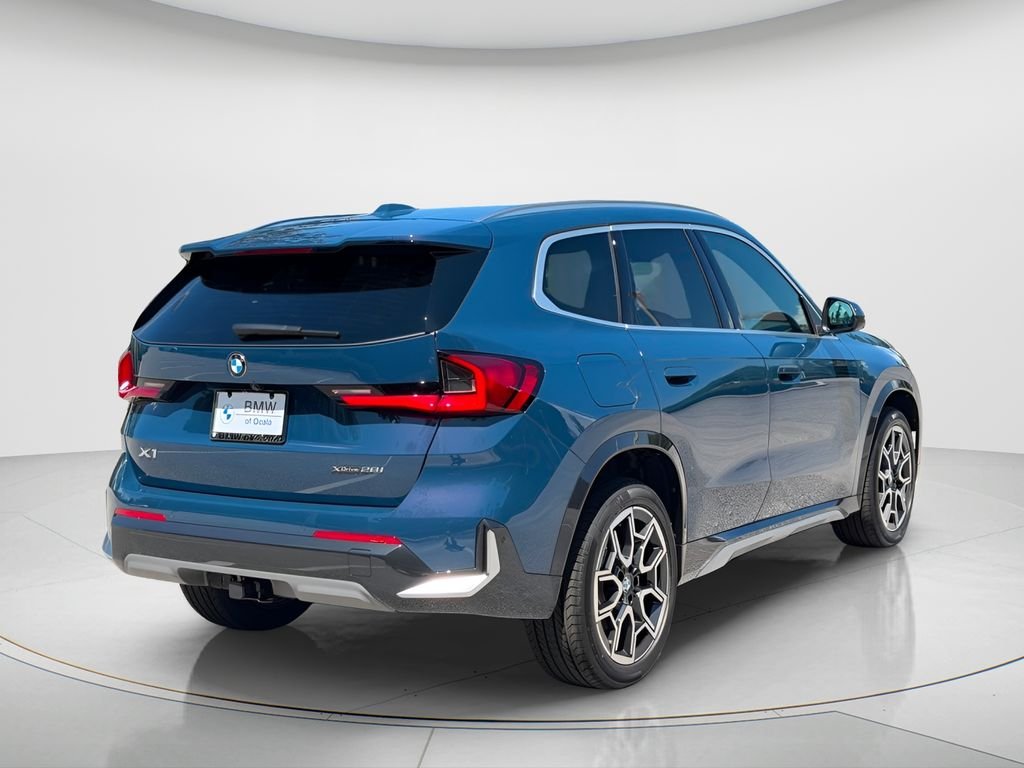 New 2026 Night Dusk Blue Metallic BMW xDrive28i image 5
