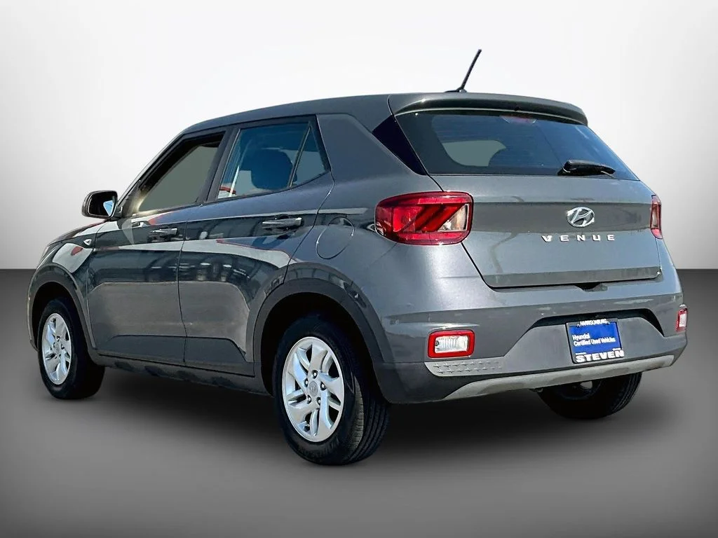 Certified Used 2023 Gray Hyundai SE image 4