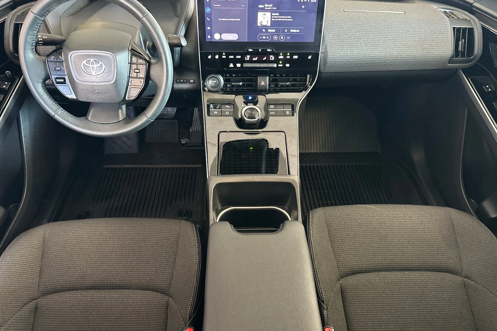 Used 2024 Red Toyota XLE image 10