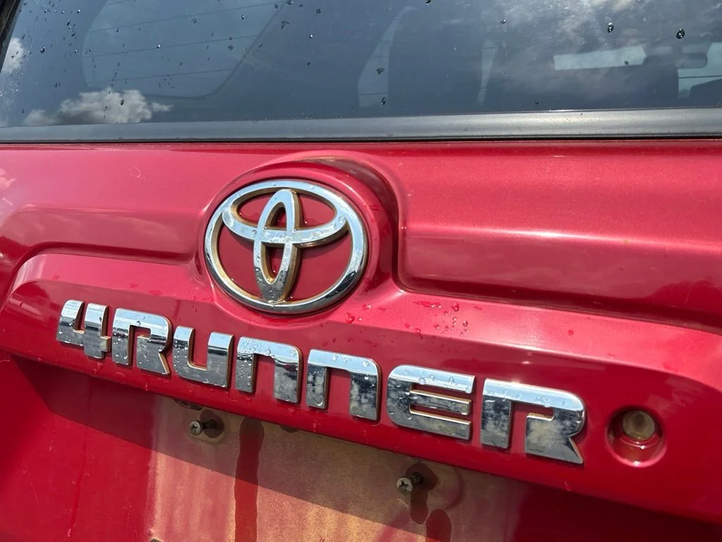 Used 2015 Red Toyota SR5 image 28