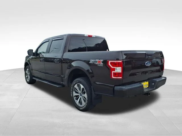 Used 2020 Red Ford XL image 14