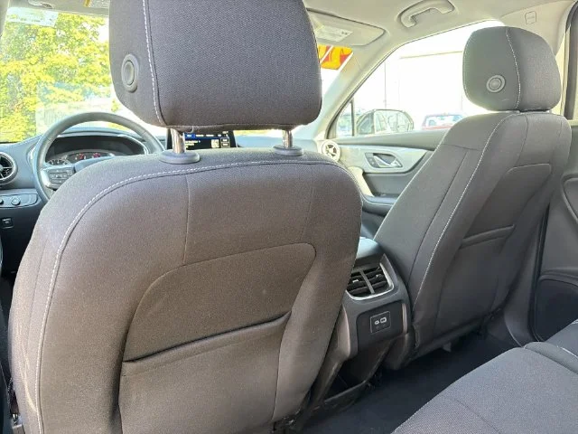 Used 2024 Gray Chevrolet LT image 34