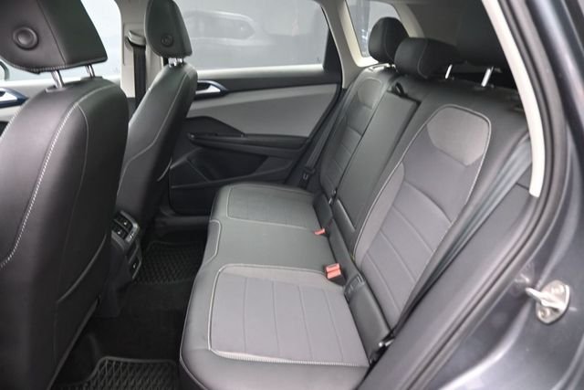 Used 2024 Gray Volkswagen 1.5T SE image 10