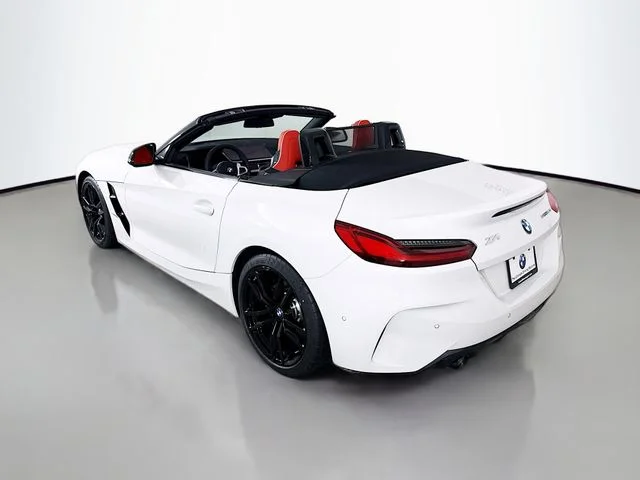 New 2026 White BMW sDrive30i image 5