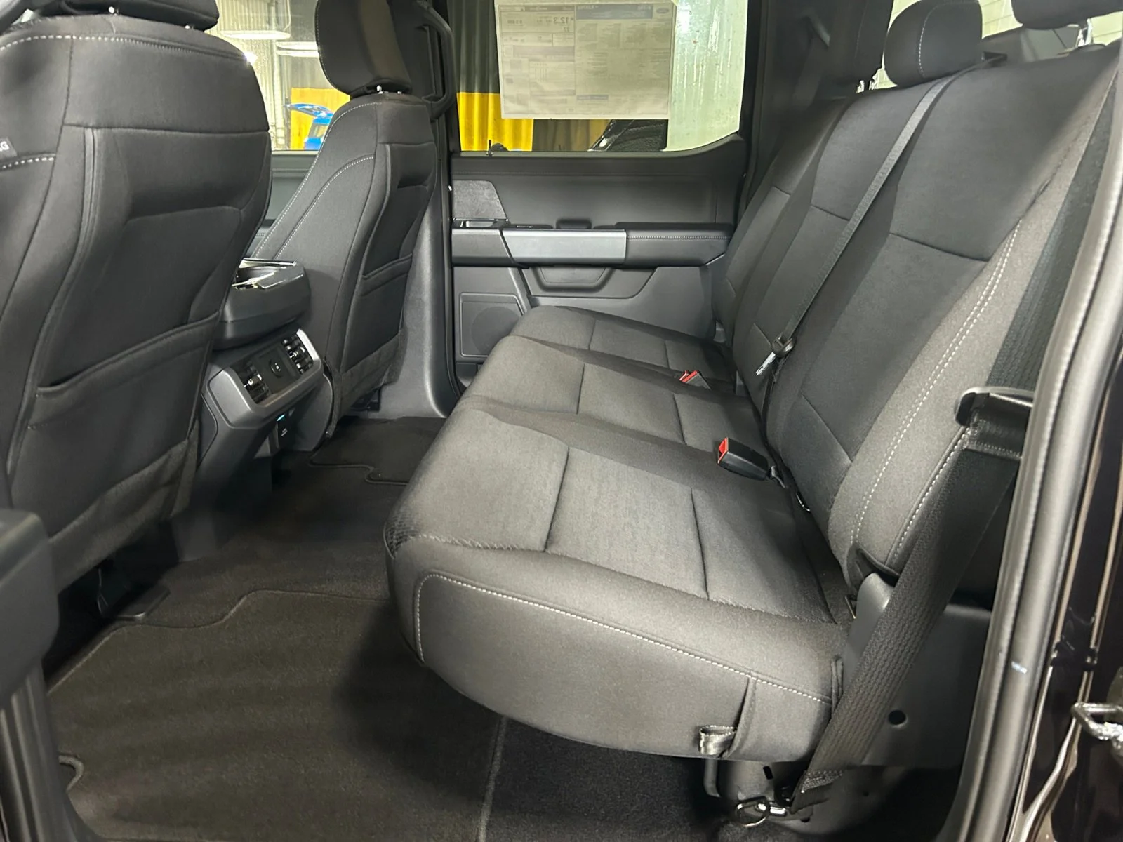 New 2026 Agate Black Metallic Ford XLT image 18