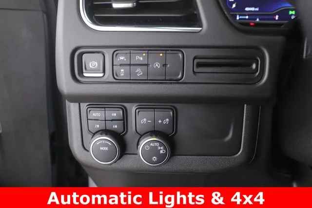 Used 2023 Gray Chevrolet Z71 image 21