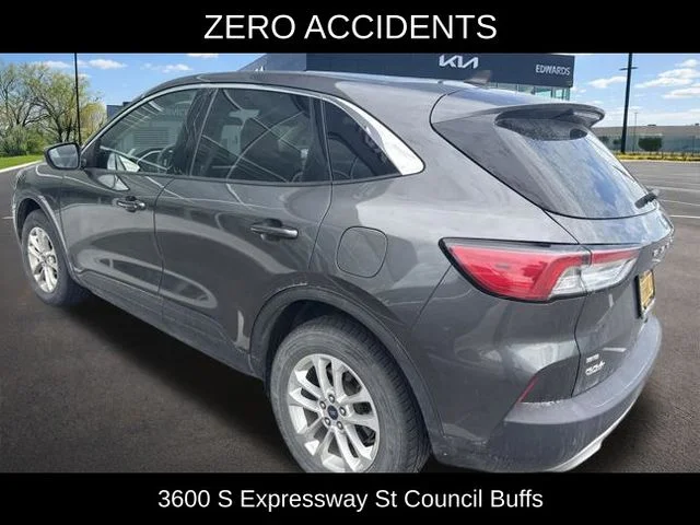 Used 2020 Gray Ford SE image 5