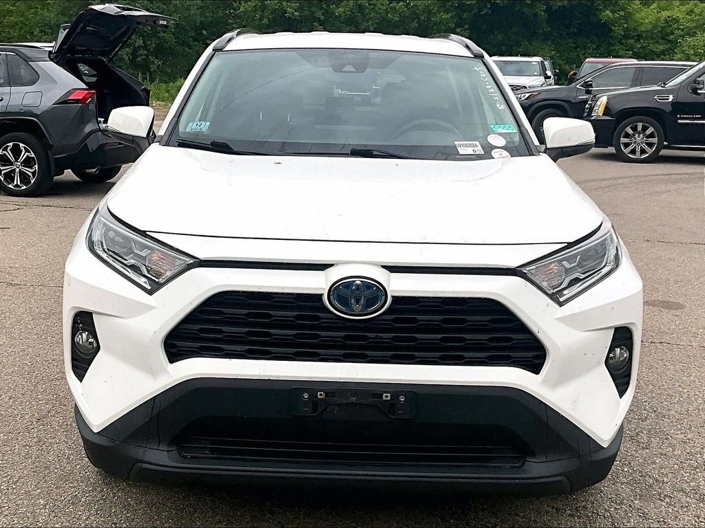Certified Used 2021 White Toyota XLE image 2