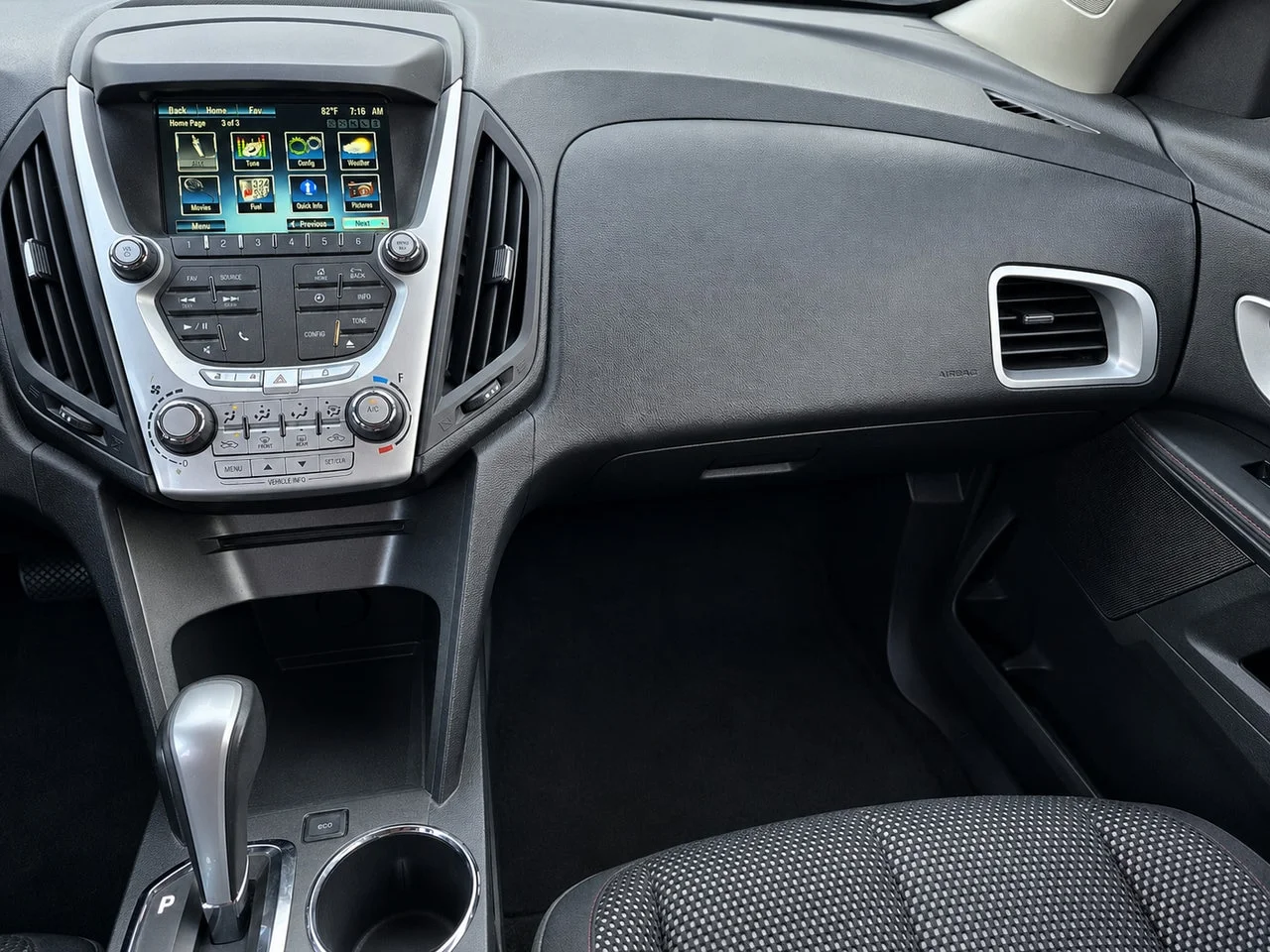 Used 2015 Sea Grass Chevrolet LT w/1LT image 20