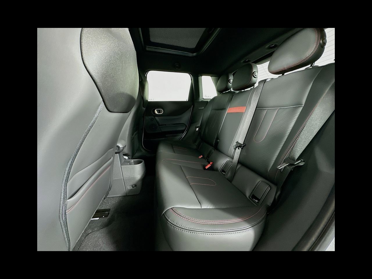 2026 MINI Hardtop 4 Door S - Photo 17
