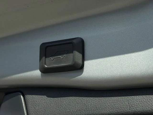 2020 Toyota RAV4 Limited - Photo 41