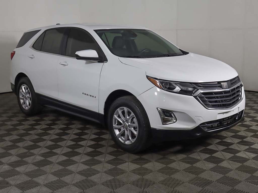 Used 2020 Chevrolet Equinox LT with VIN 3GNAXKEVXLS584573 for sale in Parma, OH