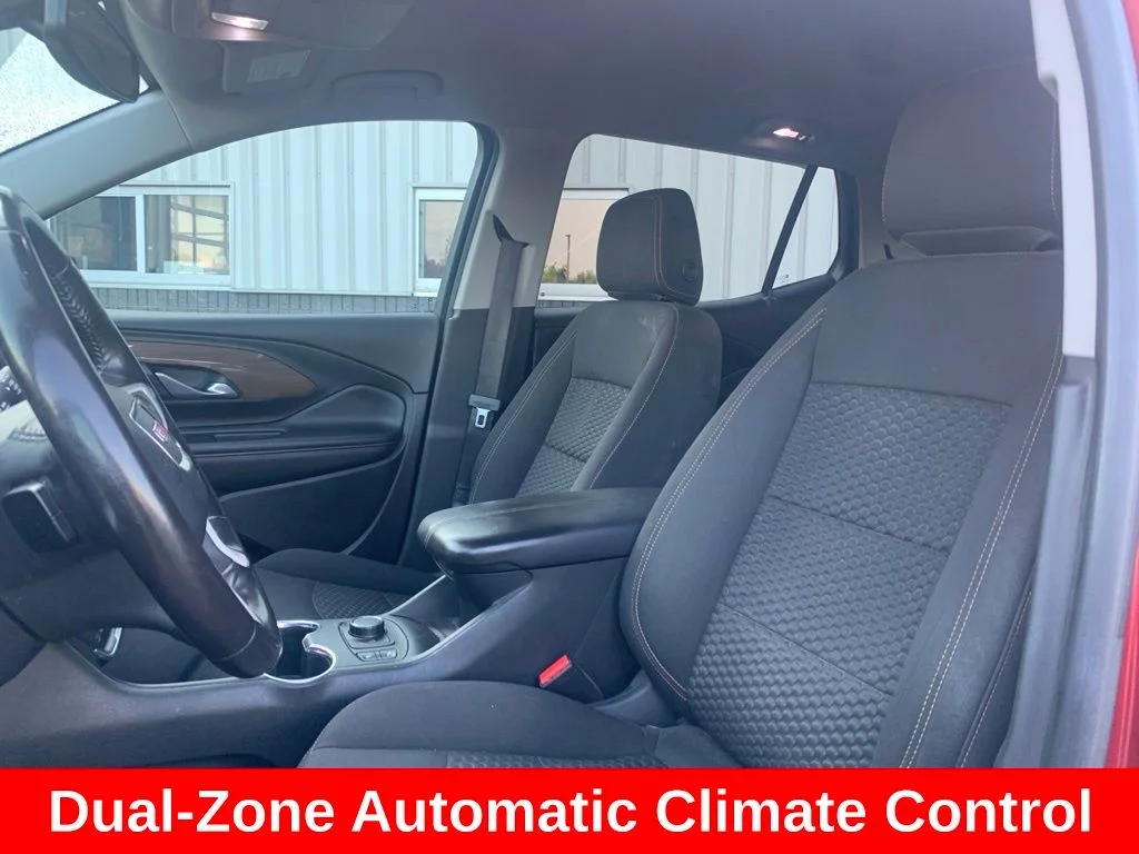 Used 2019 Red GMC SLE image 10